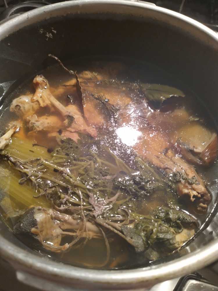 Chicken broth